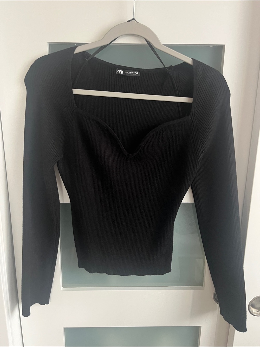 Zara Black Ribbed Sweetheart Neck Long-Sleeve Top